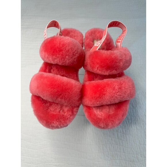 Ugg Womens SZ 8 Fluff Yeah Slide Slippers Pink Shearling Open Toe Indoor/Outdoor - Picture 1 of 9